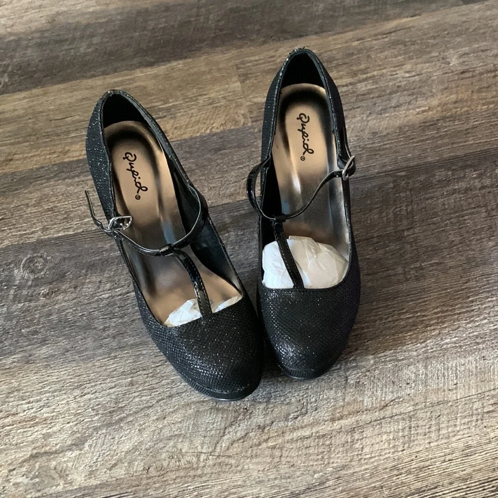 NEW!!!! spaRkle ✨ super sparkly t-strap heels!! - Picture 4 of 8